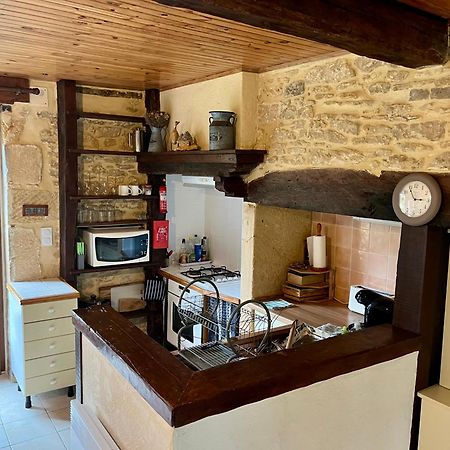 La Vieille Ferme: Superbe Complexe De 3 Gites En Pierre Avec Piscine Au Coeur Du Perigord Noir Saint-Genies Luaran gambar