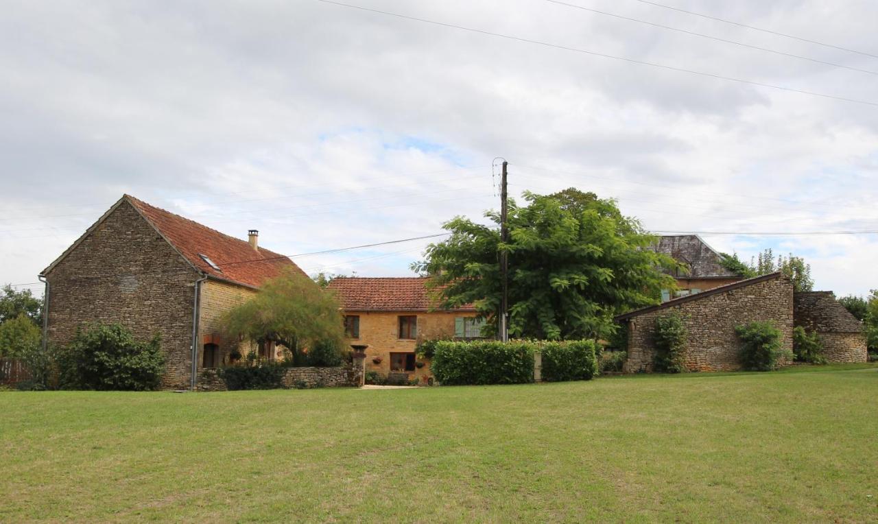 La Vieille Ferme: Superbe Complexe De 3 Gites En Pierre Avec Piscine Au Coeur Du Perigord Noir Saint-Genies Luaran gambar