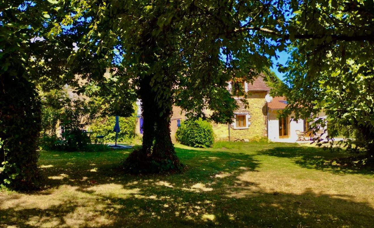 La Vieille Ferme: Superbe Complexe De 3 Gites En Pierre Avec Piscine Au Coeur Du Perigord Noir Saint-Genies Luaran gambar
